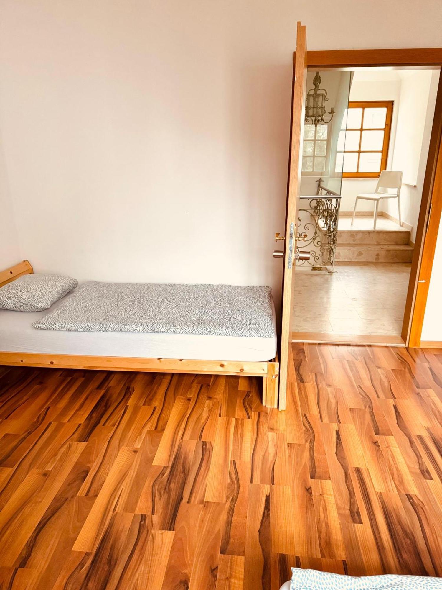 Linz Stay & Go ภายนอก รูปภาพ